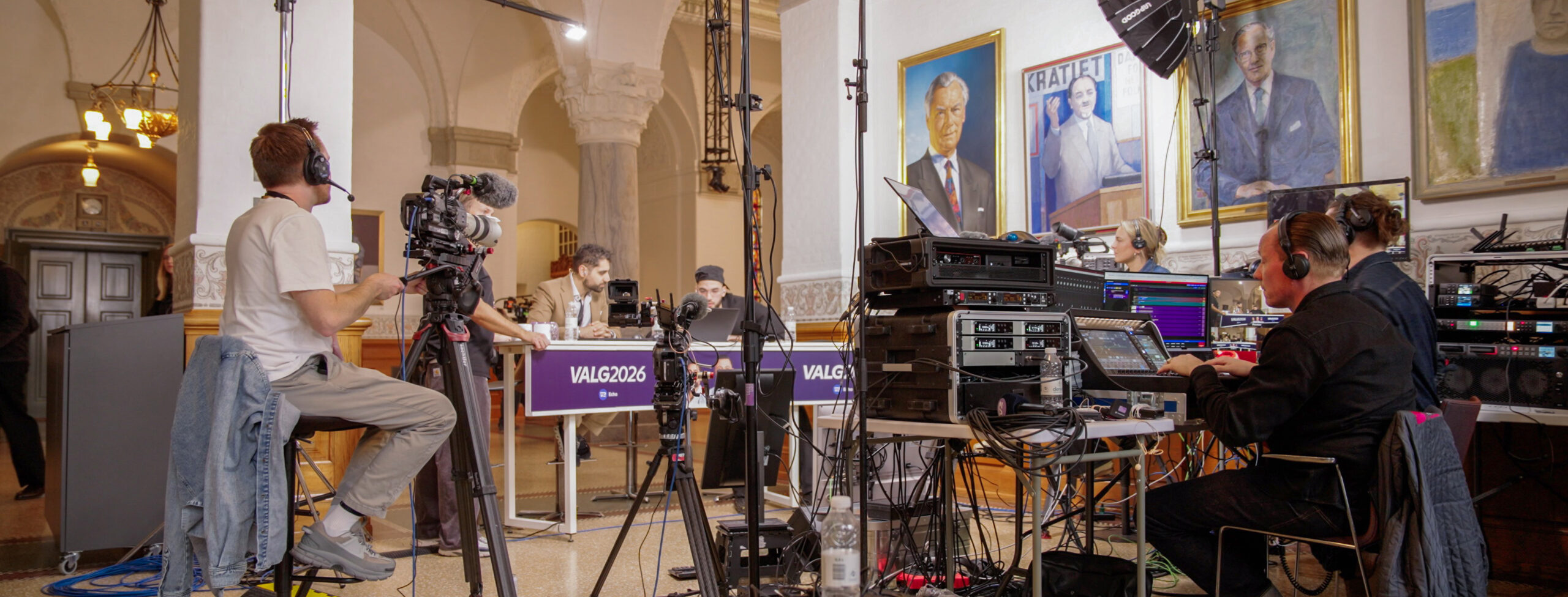 Billede at studie og produktion af TV 2 Echos valgdækning